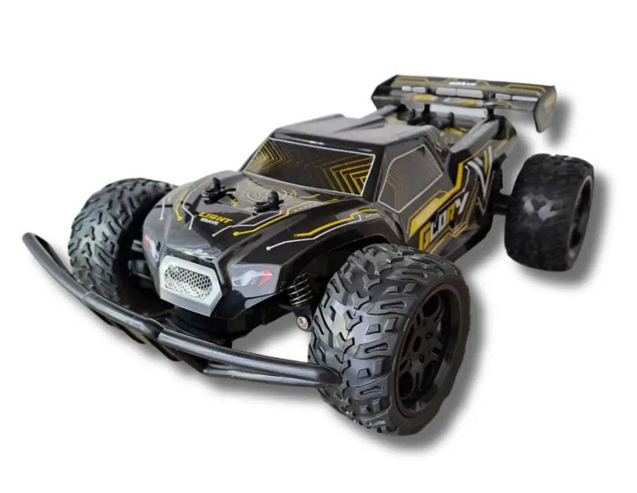 Машинка на радиоуправлении