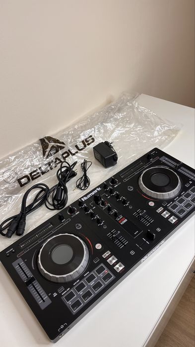 Kontroler Mikser DJ Numark Mixtrack Platinum- nowy, nieużywany
