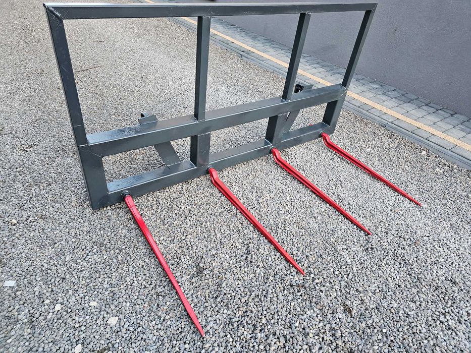 Ramka chwytak do bel, na dwie bele widły podnośnik do słomy 4 kły NOWE