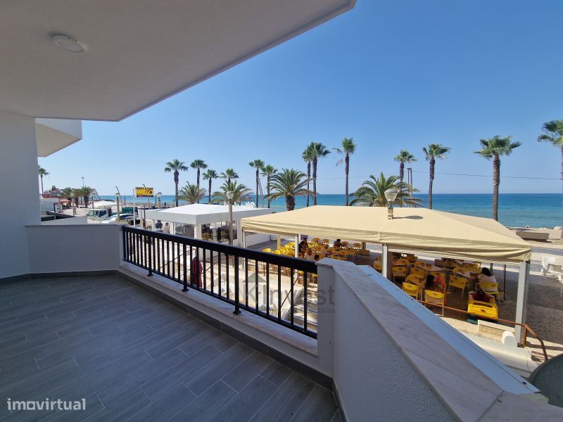 Apartamento T3 com Garagem e Vista Mar - Quarteira