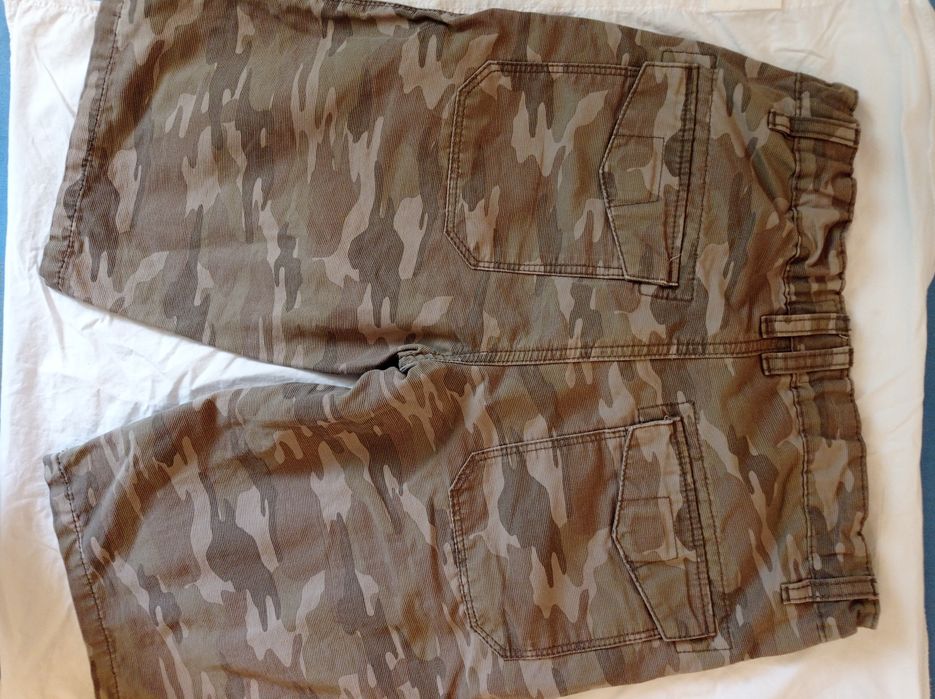 Spodenki moro dla chłopca