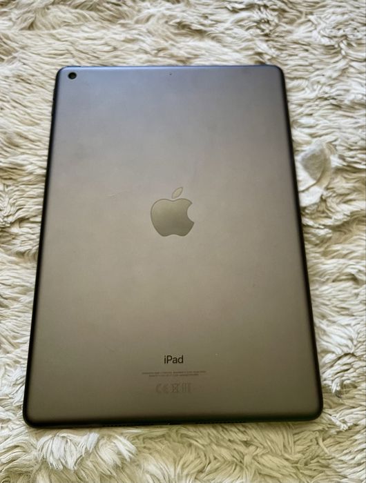 Apple Ipad 9 geração 2022 64 Gb/10.2”