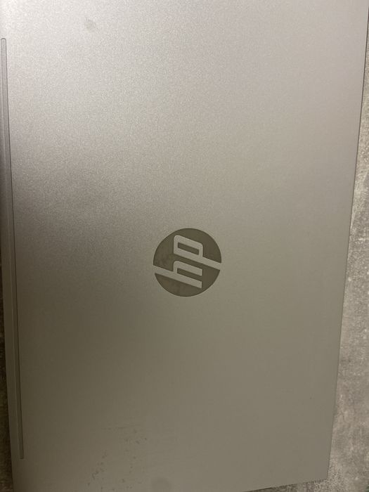 Продам ноутбук б/у стан майже ідеальний