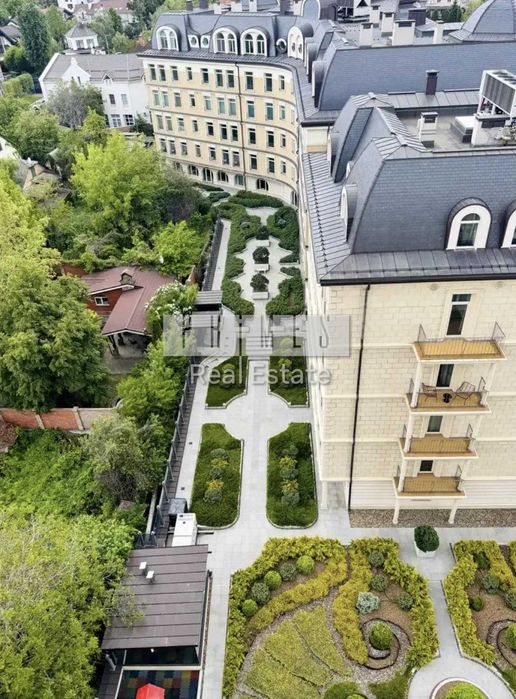 Продаж 5к квартири 500м2 Новоселицька 7 Renaissance Residence Печерський Ботсад