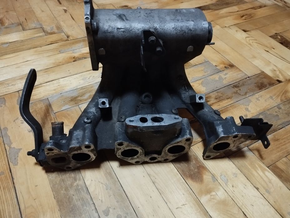 Впускний колектор на ланос 1.5 с врезками под газ