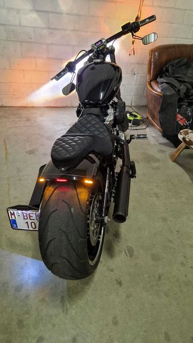 Harley Davidson FXBR Breakout 114-2022