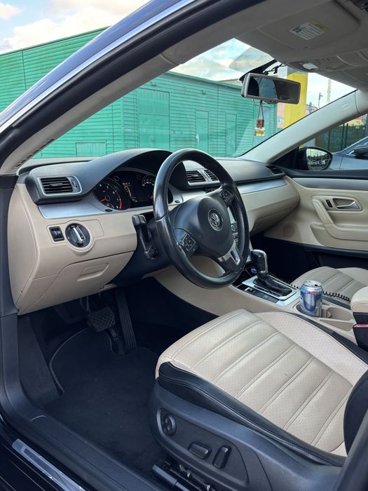Volkswagen Passat CC