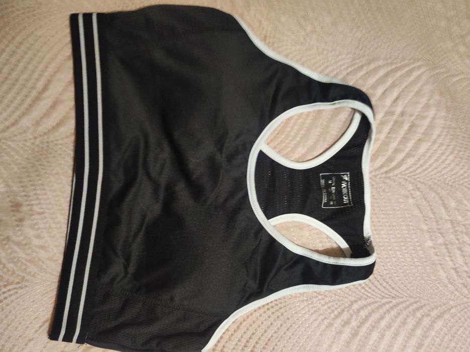 Топ для зайняття спортом