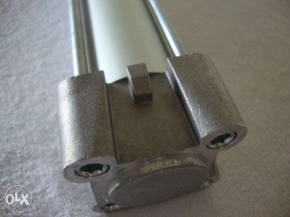 Saldos - Cilindro Pneumático (Novo)