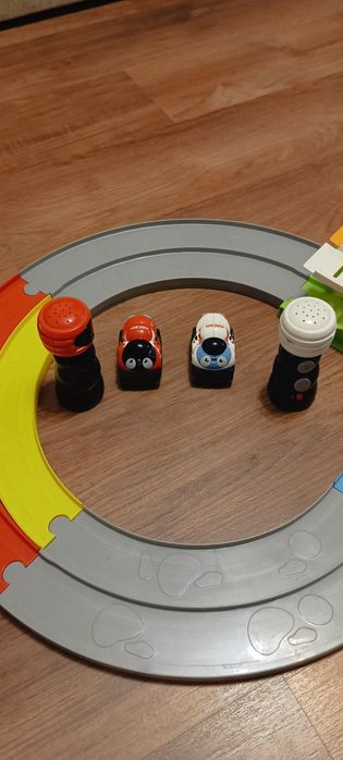 Трек Chicco Ducati Multiplay Track для дітей.