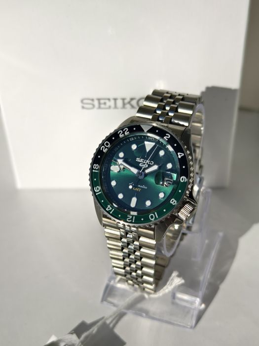 Чоловічий годинник SEIKO 5 SPORTS SSK035K1 GMT