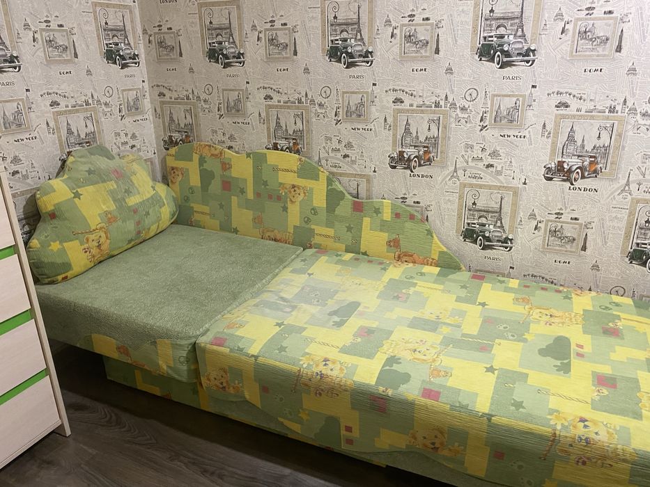 Ліжко дитяче