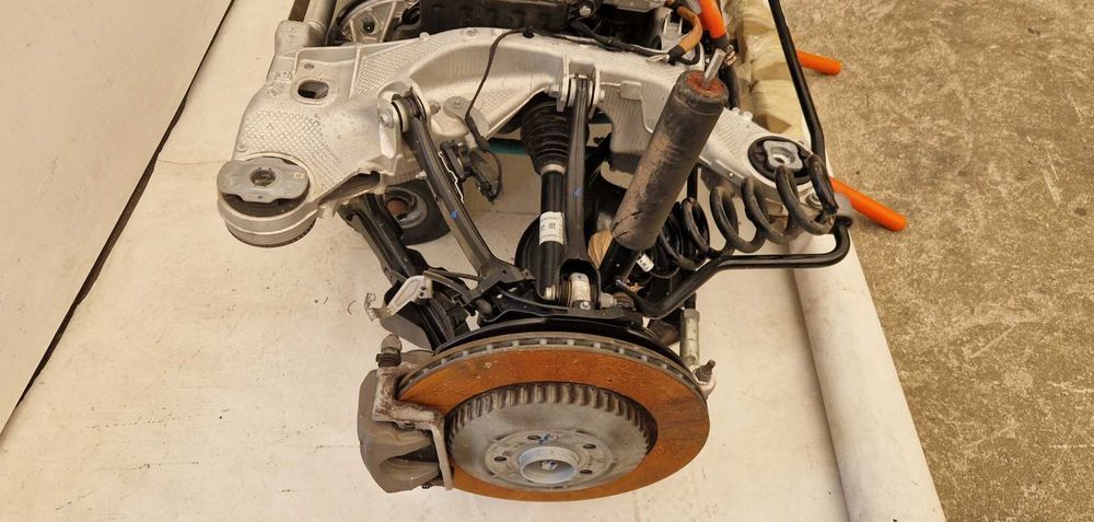 Підвіска Mercedes EQE V295 W295 передня або задня підрамник разборка
