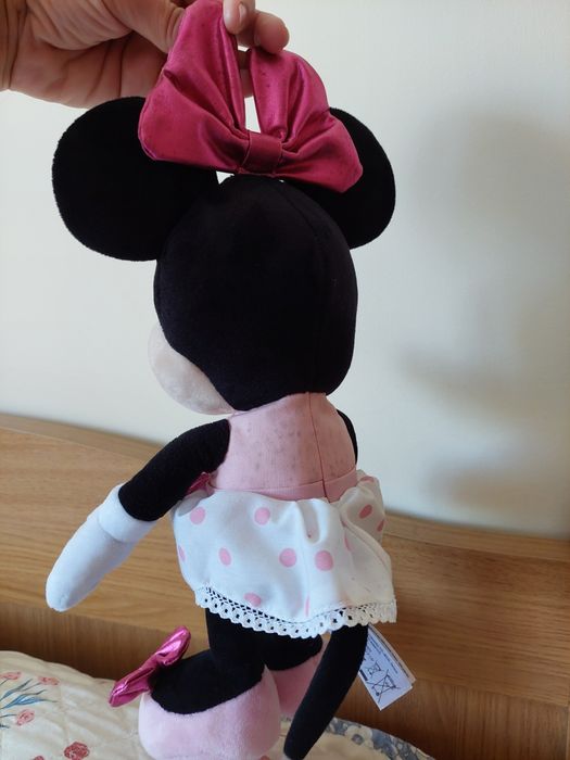 Boneca minnie peluche
