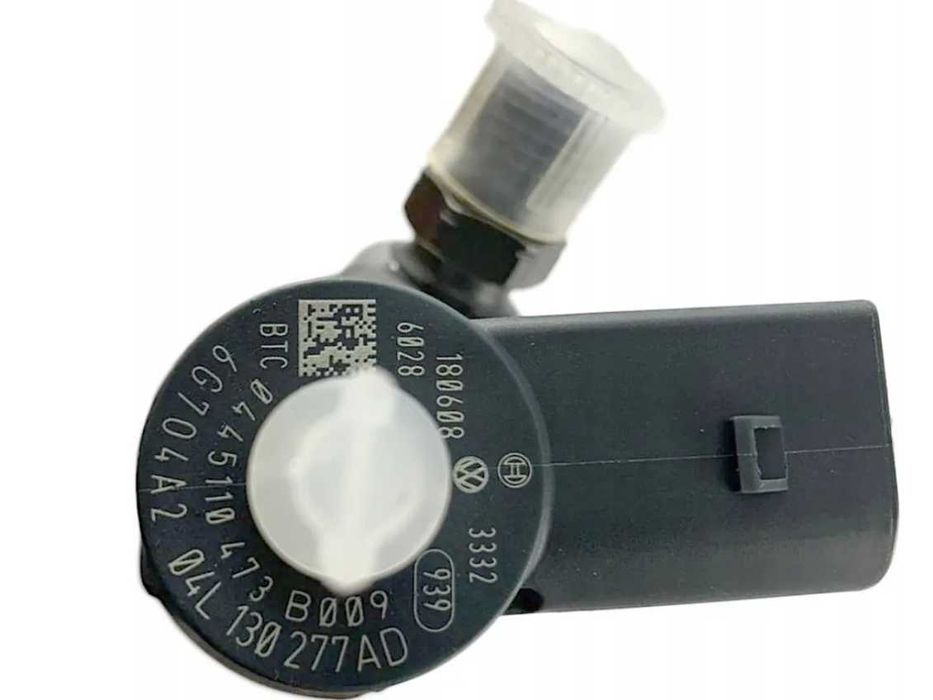 Wtryskiwacz NOWY Bosch 0445.110.473 AUDI  1.6TDI
