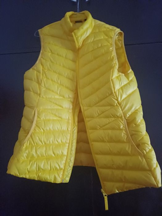 Vende se Colete Amarelo