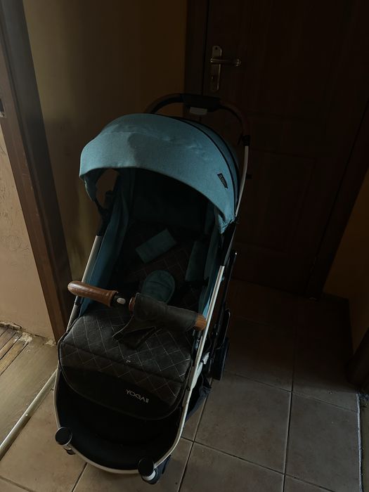 Каляска прогулочна