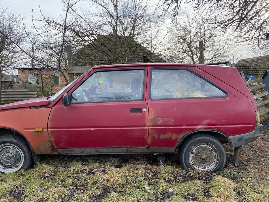 Таврія  ЗАЗ 2001р.Власник 1.2л двигун. Фаркоп. На ходу, переоформлення