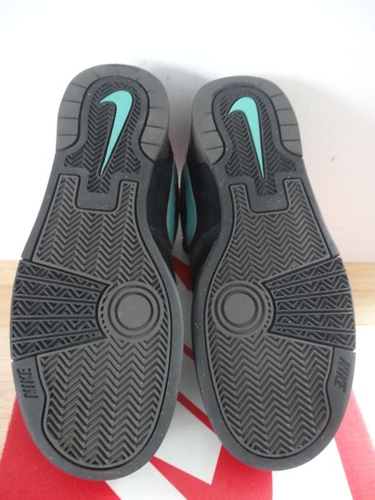 Buty Nike Renzo roz 41 Skóra Sportowe