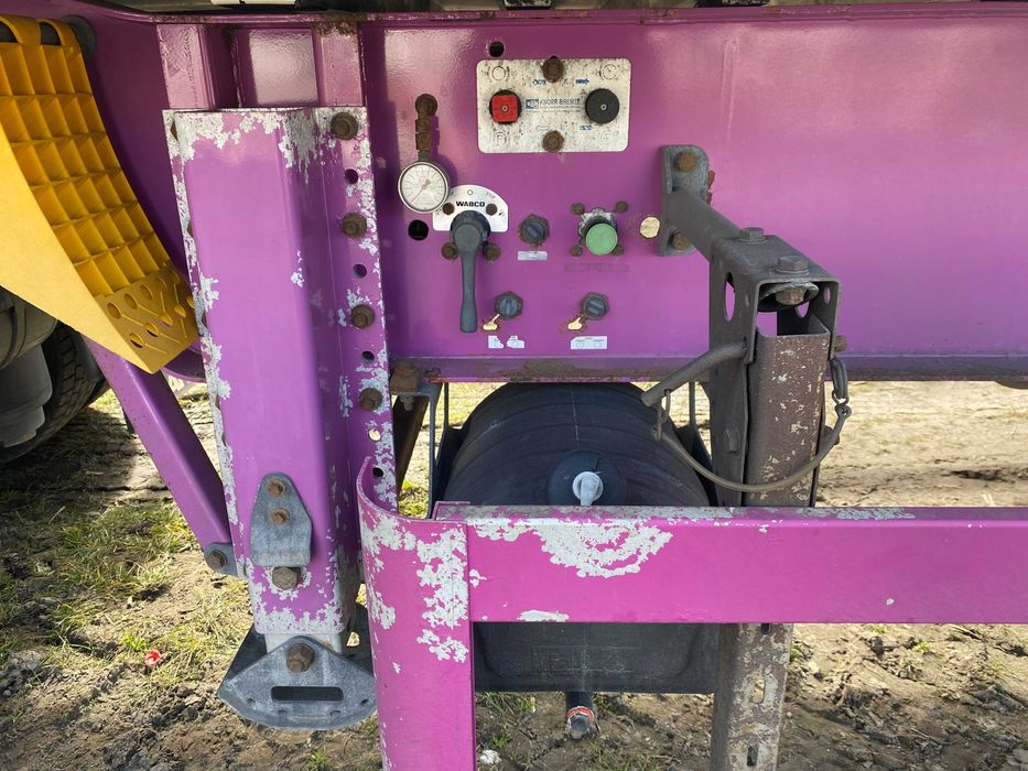 Напівпричеп самоскид Kempf 70м3