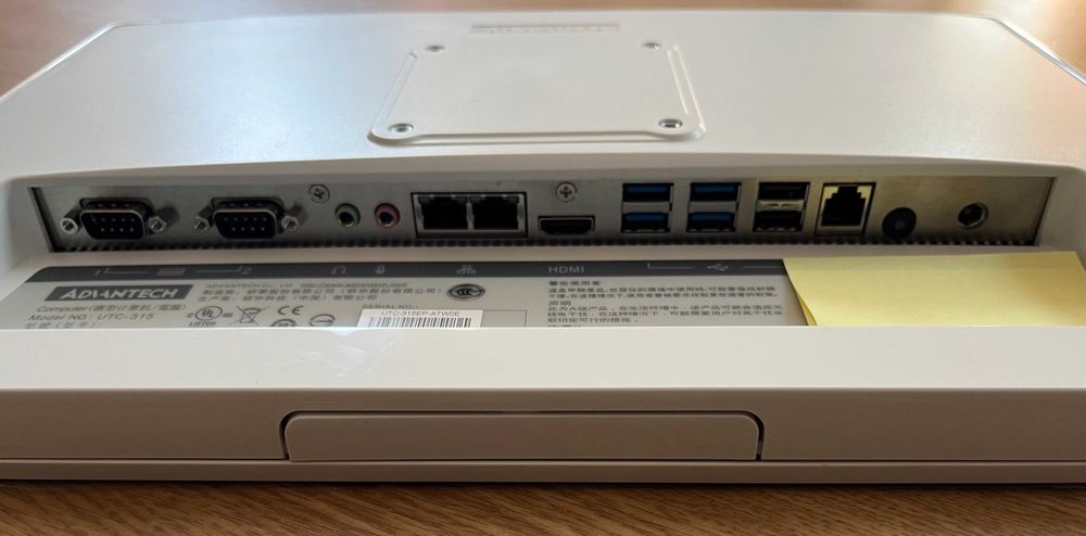 Advantech UTC-315EP-ATW0E Profissional