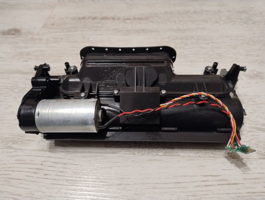 Silnik z przekładnią modułu głowicy czyszczącej Irobot Roomba e, i, j