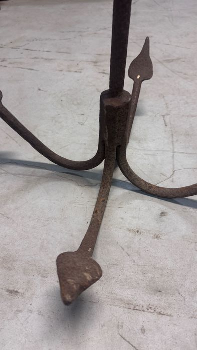 âncora antiga para decoração ou restauro