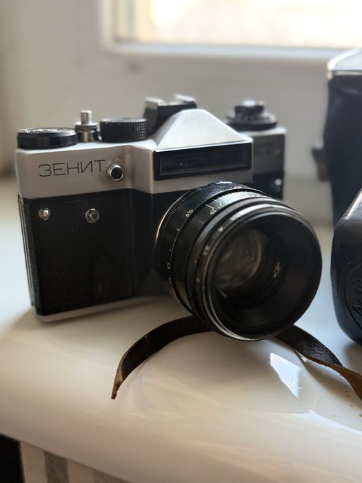 Робочий фотоапарат Зенит ET + об’єктив + чохол