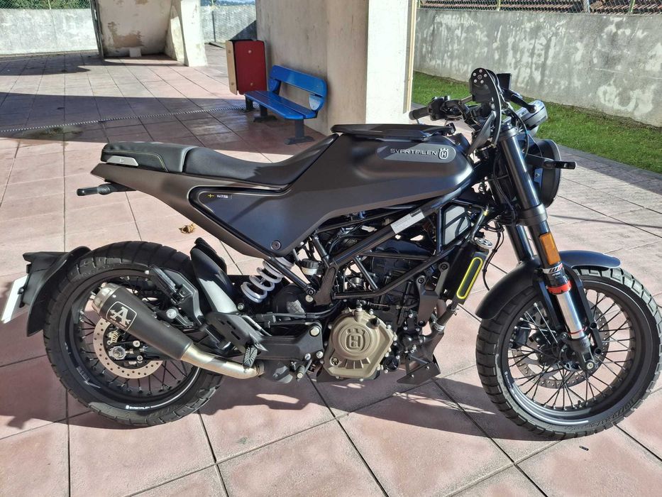 Vendo Husqvarna Svartpilen 125