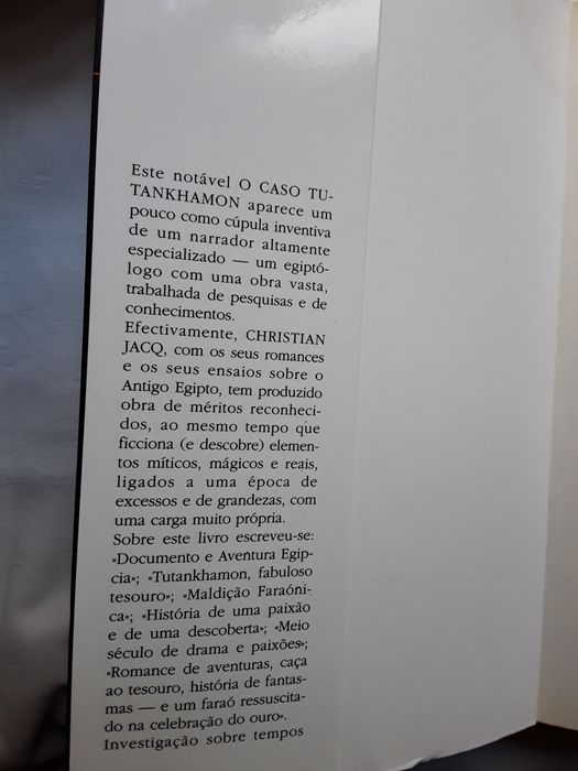 Livro: O Caso Tutankhamon, de Christian Jacq