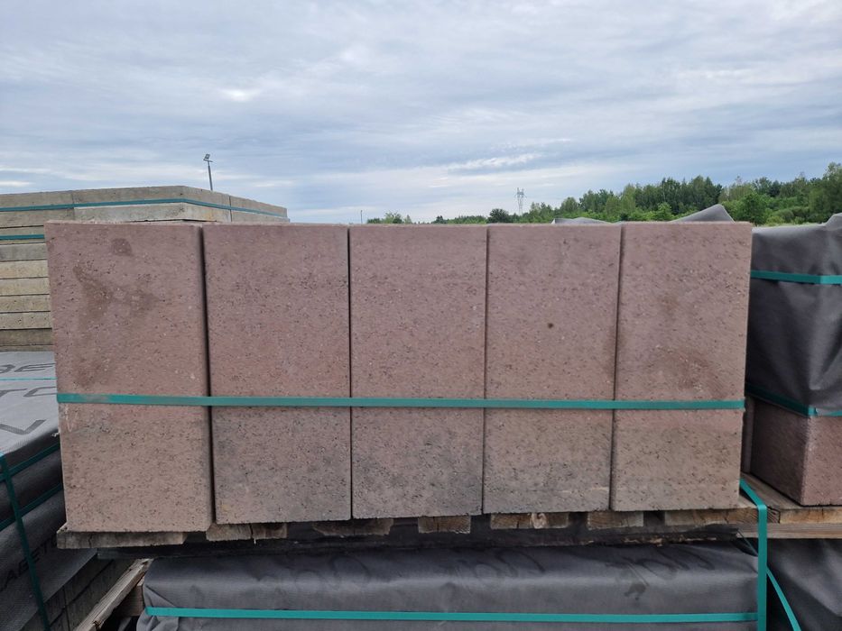 Palisada Betonowa Modern Brąz Wyprzedaż Okazja Obrzeże Galabeton