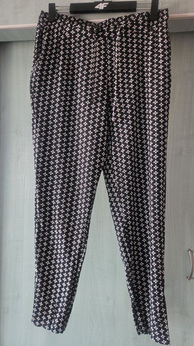 Letnie spodnie 40