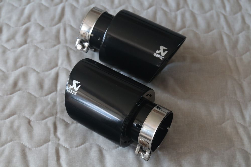 Насадки Akrapovic Акрапович металеві глушитель вихлоп BMW M Audi Remus