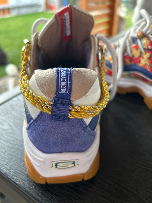 Adidasy firmy Skechers