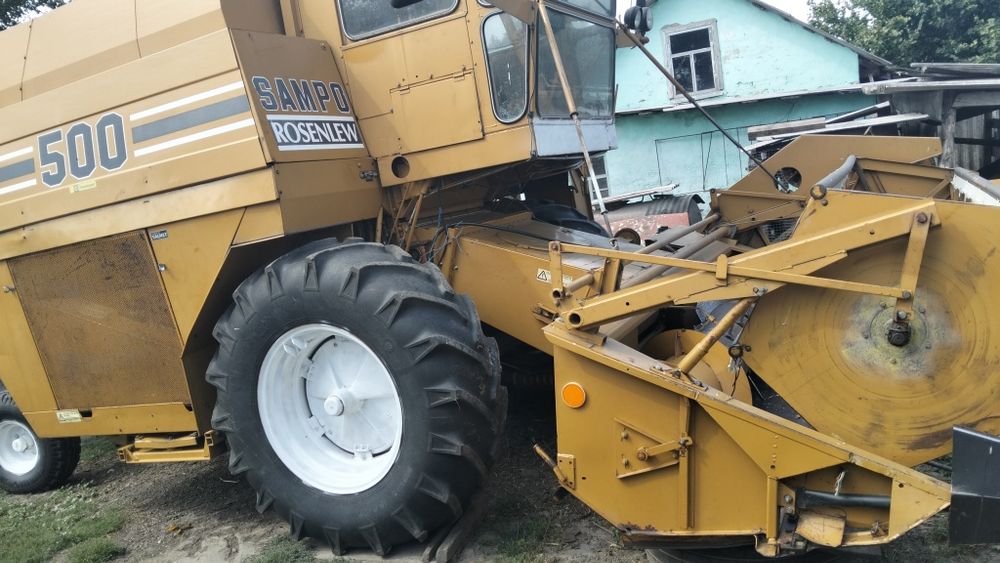 Комбаїн Сампо 500
