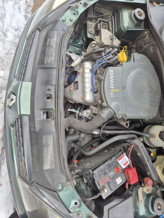 Sprzedam samochód Renault Thalia 1.4 benz 2003. Super stan techniczny!