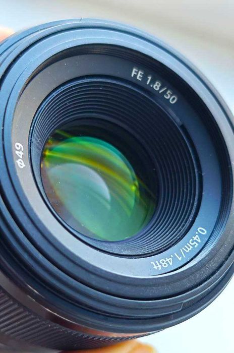 Об'єктив Sony 50 mm F 1.8