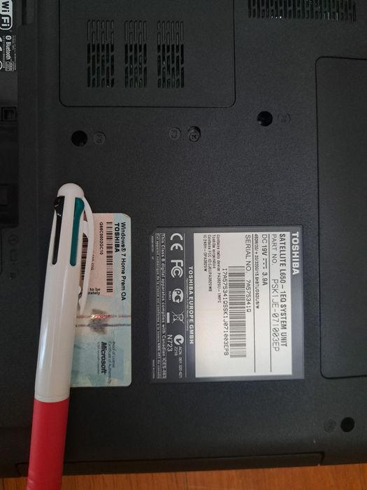 Toshiba L650 1eq avariado para peças