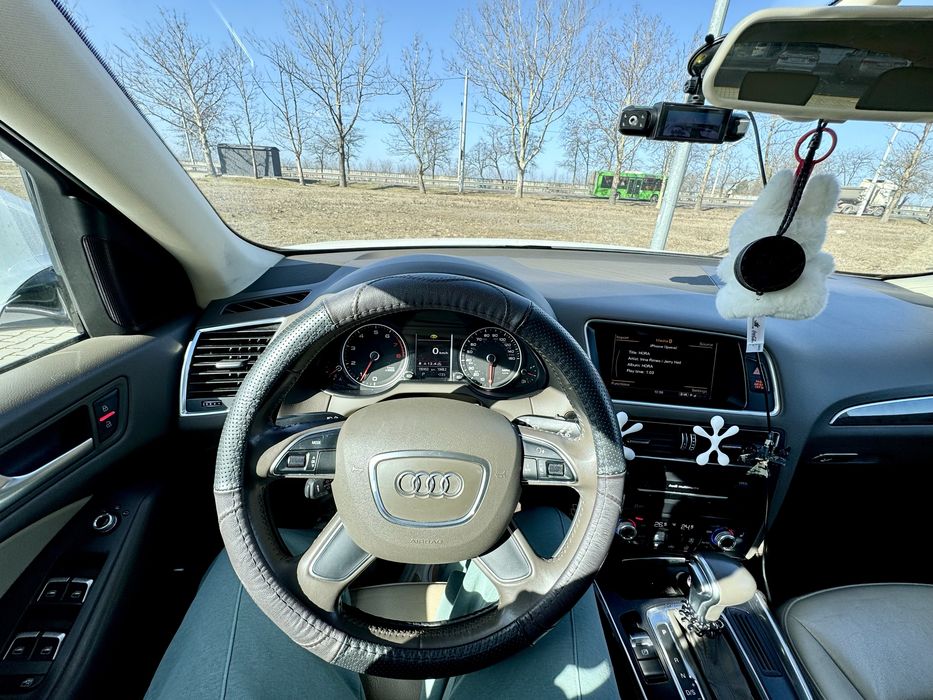 Продається авто Audi Q5 2016