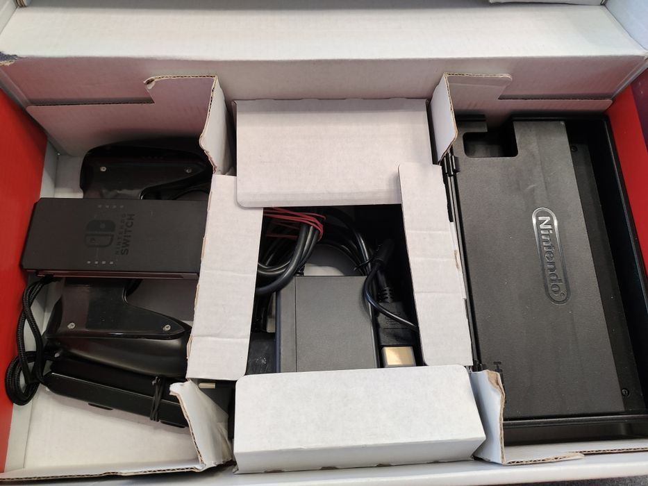 W2//Nintendo/ Switch Zestaw/ Szczecin