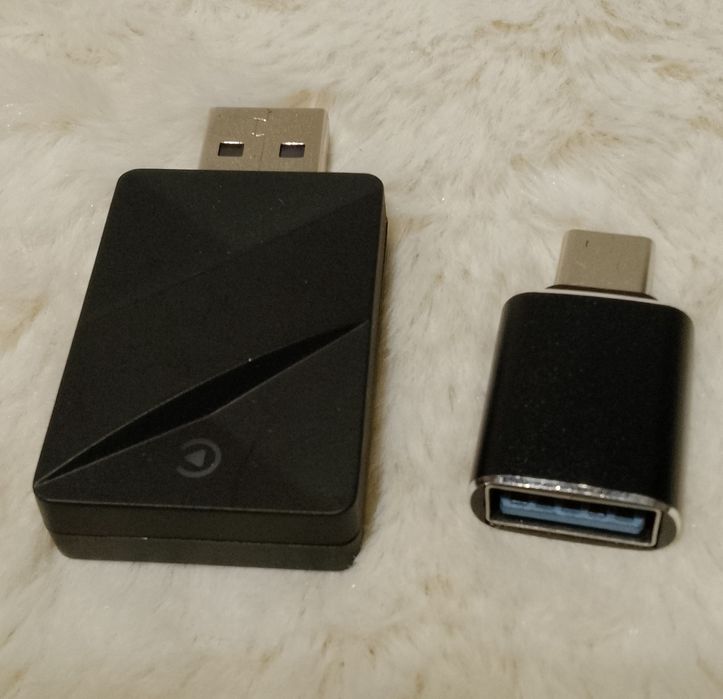 Bezprzewodowy adapter CarPlay i Android 2 w 1