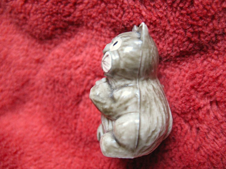 Kot - Bofrost Niemcy 1995 - miniaturka - 3 x 1,5 x 1,5 cm Khaki