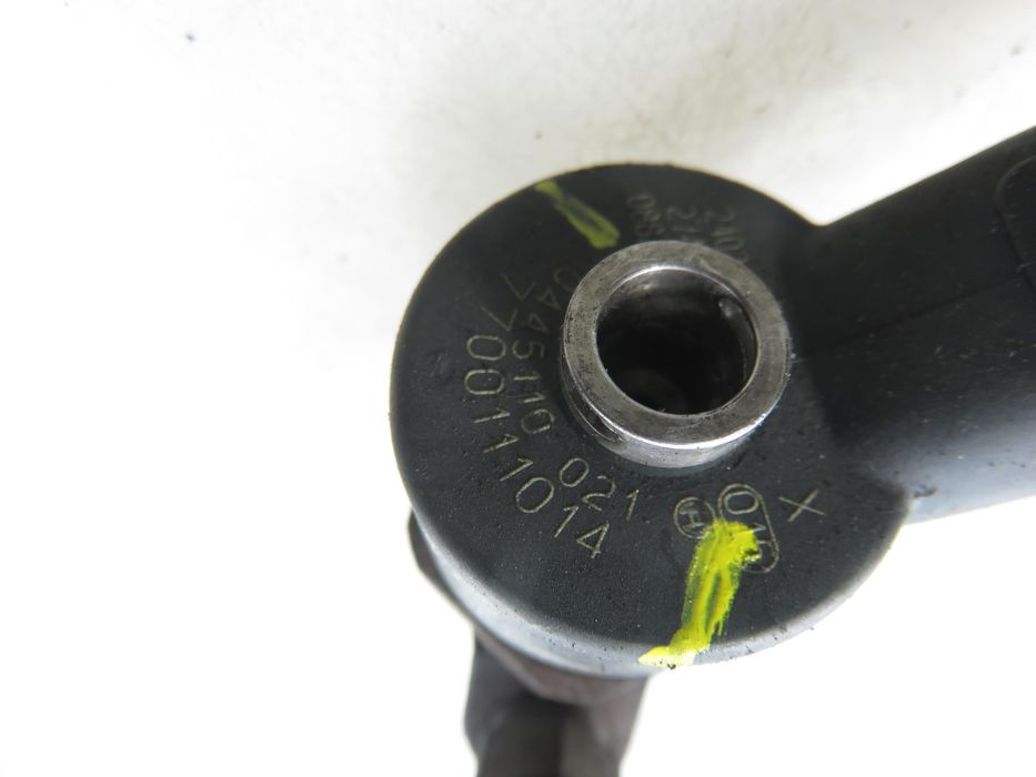 Wtryskiwacz Mitsubishi Carisma 1.9 Di-d