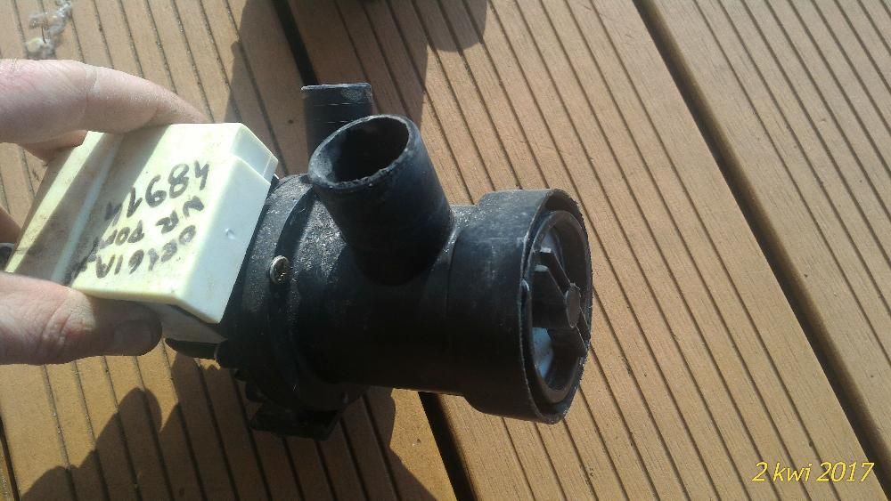 pompka wody do pralki whirpool awg 650