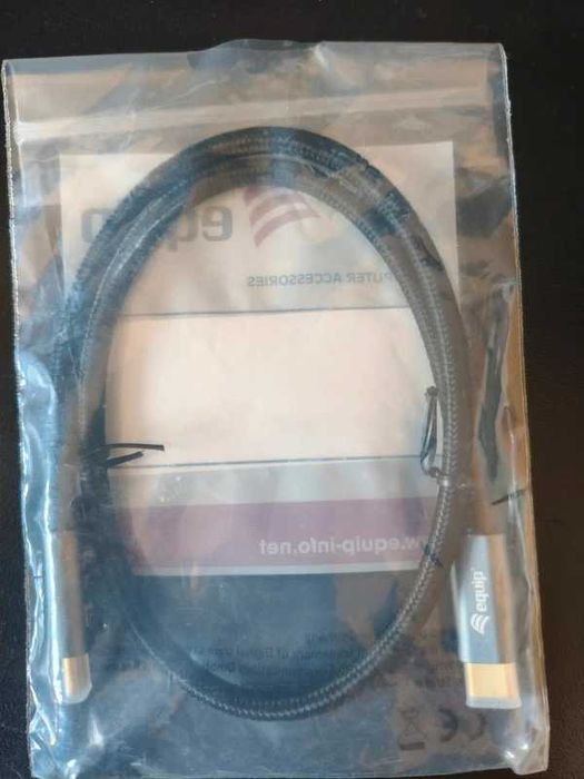 Cabo USB-C 3.2 gen2 ainda embalado