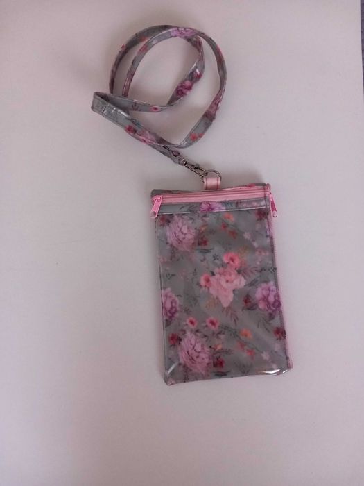 Bolsas plastificadas para telemóvel