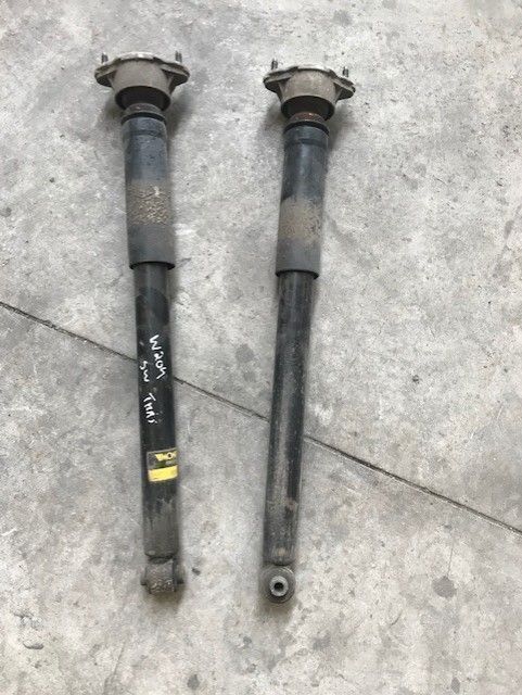 Amortecedores de tras mercedes w204