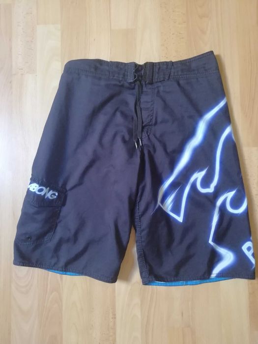 Calções/bermudas Billabong e Puma