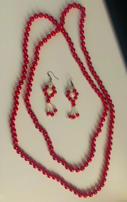 Червоні сережки і намисто , сережки ручна робота