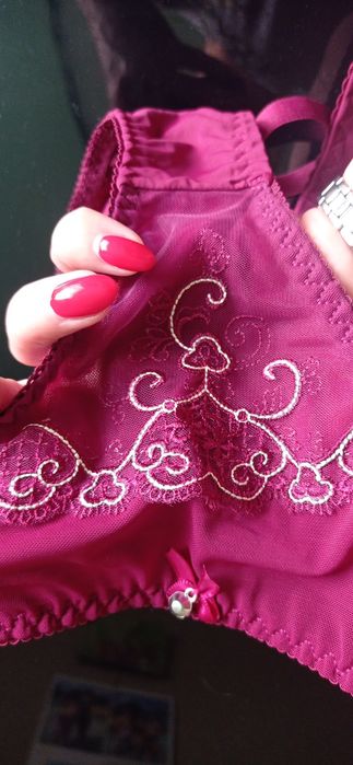 Набір ажурної червоної білизни